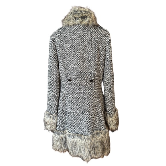Women's Black and White Preppy Faux Fur Trim Wool Coat Glam Classic - Picture 3 of 6